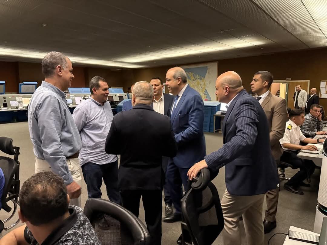 وزير الطيران المدني: تطوير منظومة الملاحة الجوية أولوية وطنية