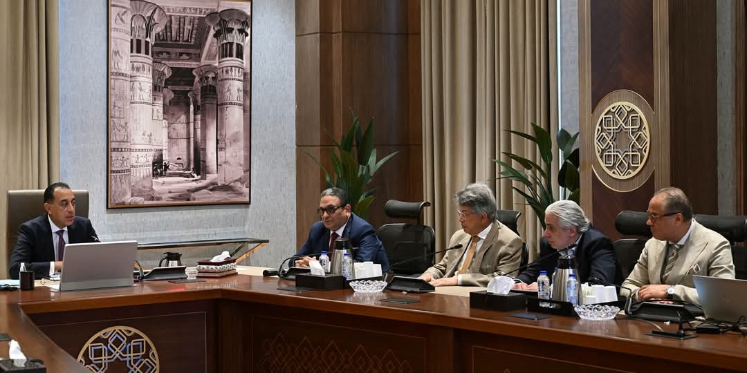 رئيس الوزراء يتابع مستجدات الترتيبات لاحتفالية افتتاح المتحف المصري الكبير