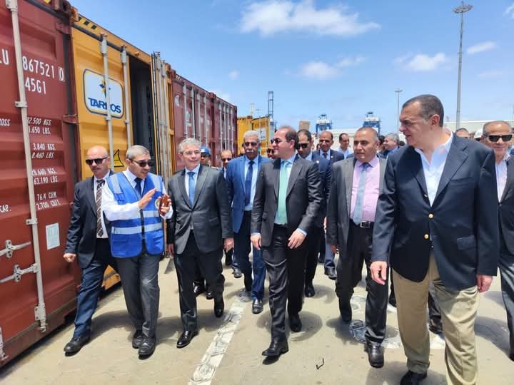 وزير المالية.. فى جولة ميدانية بميناءي الدخيلة والإسكندرية: