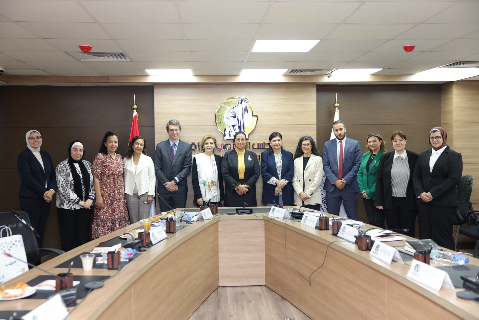 المستشارة أمل عمار تستقبل وفدا من البنك الدولي