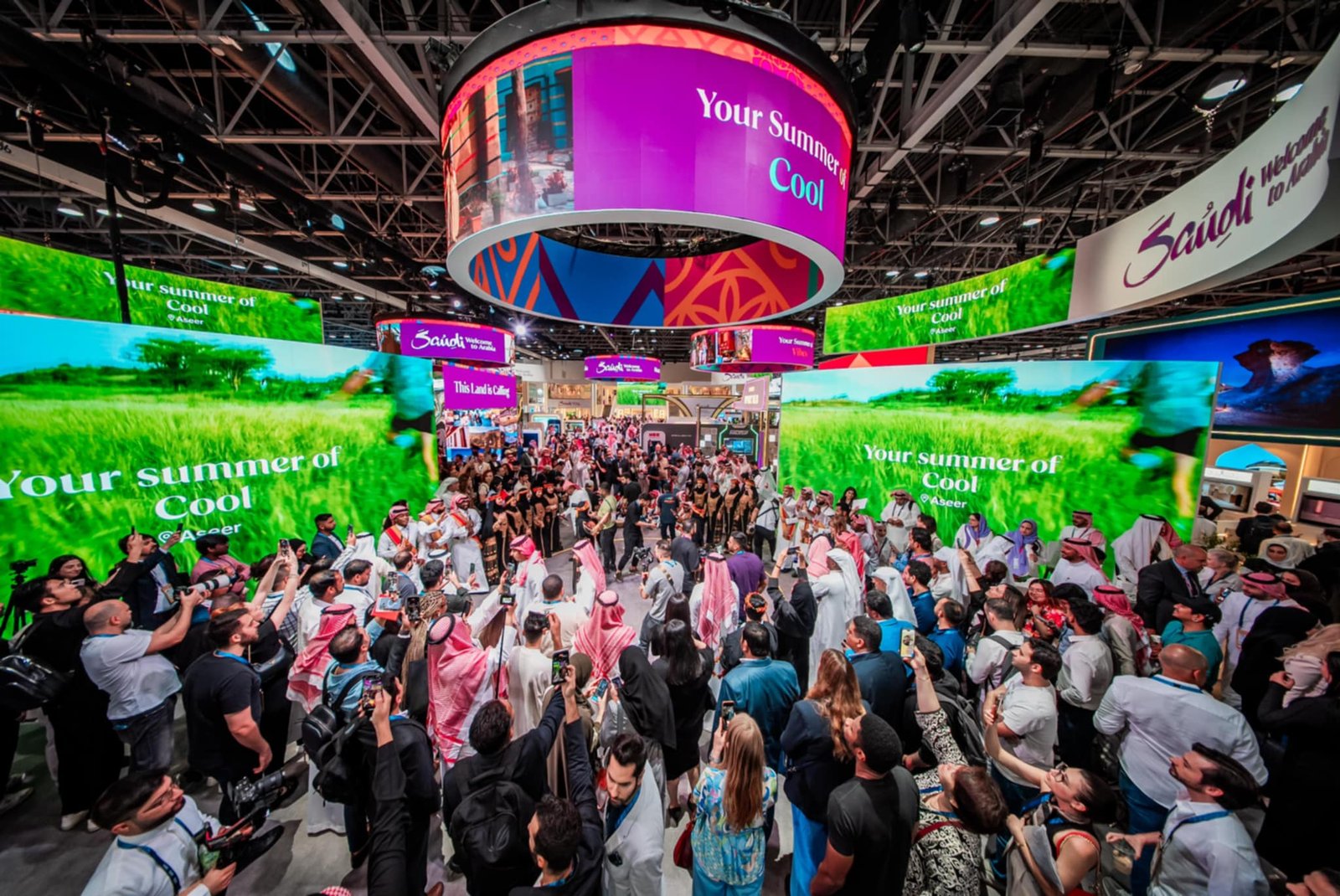 الهيئة السعودية للسياحة تحتفي بنجاحاتها وشراكاتها وأرقامها القياسية في ختام مشاركتها بمعرض سوق السفر العربي بدبي