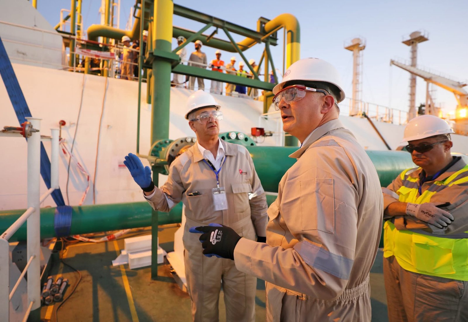 وزارة البترول والثروة المعدنية تواصل تعزيز البنية التحتية لتأمين إمدادات الغاز خلال الصيف