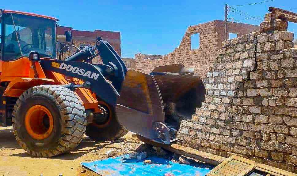 محافظ سوهاج: إزالة 7808 حالة تعدٍ على أملاك الدولة والأراضي الزراعية والمتغيرات المكانية