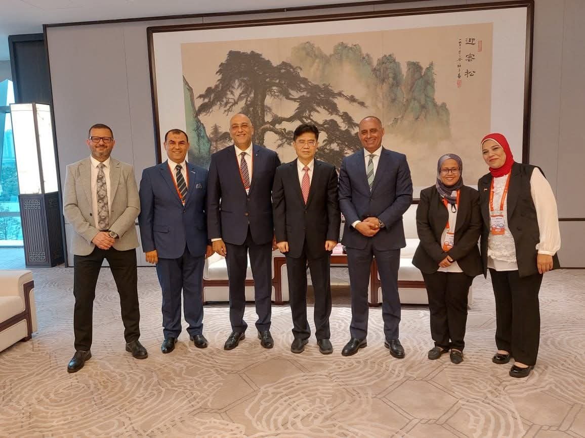 رئيس جهاز تنمية المشروعات يعقد عدد من اللقاءات مع الجهات المعنية بالصين لبحث تعميق أوجه التعاون وتعزيز العلاقات الاقتصادية ودراسة فرص توسع المشروعات المصرية للوصول للأسواق الصينية