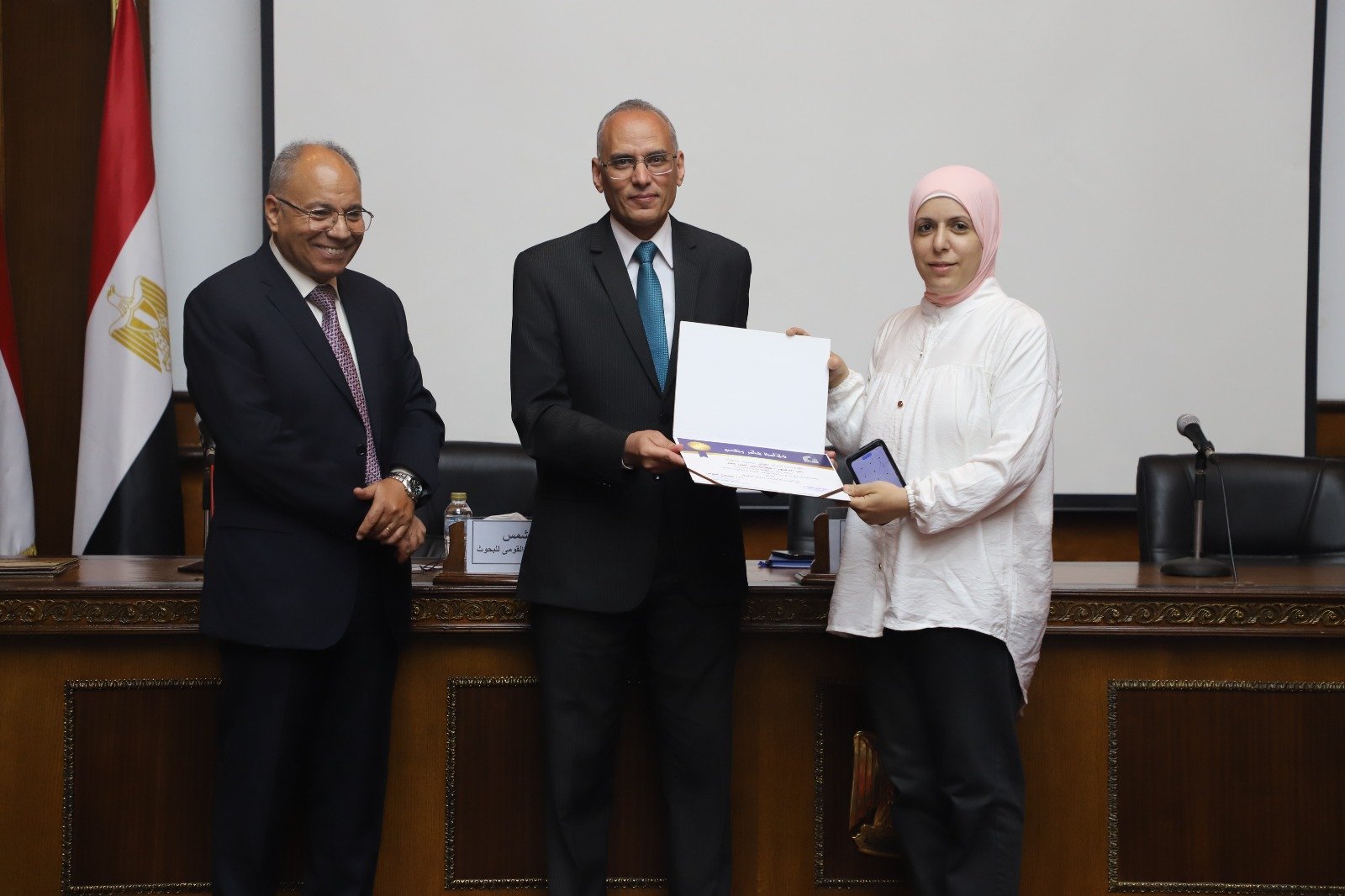 المركز القومي للبحوث يكرم أفضل 2% من الباحثين الأكثر تأثيرا عالميًا