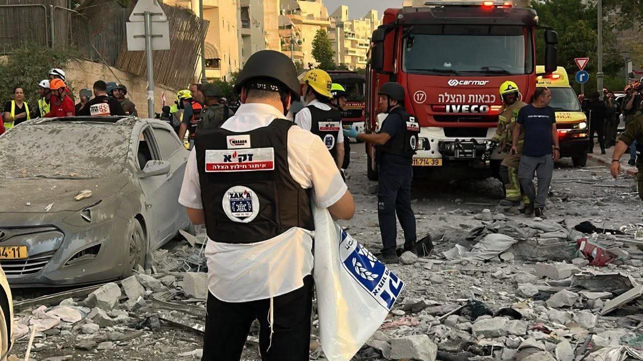 بعيداً عن السياسة.. آيات مصطفى تكتب: الحروب والصراعات الإقليمية