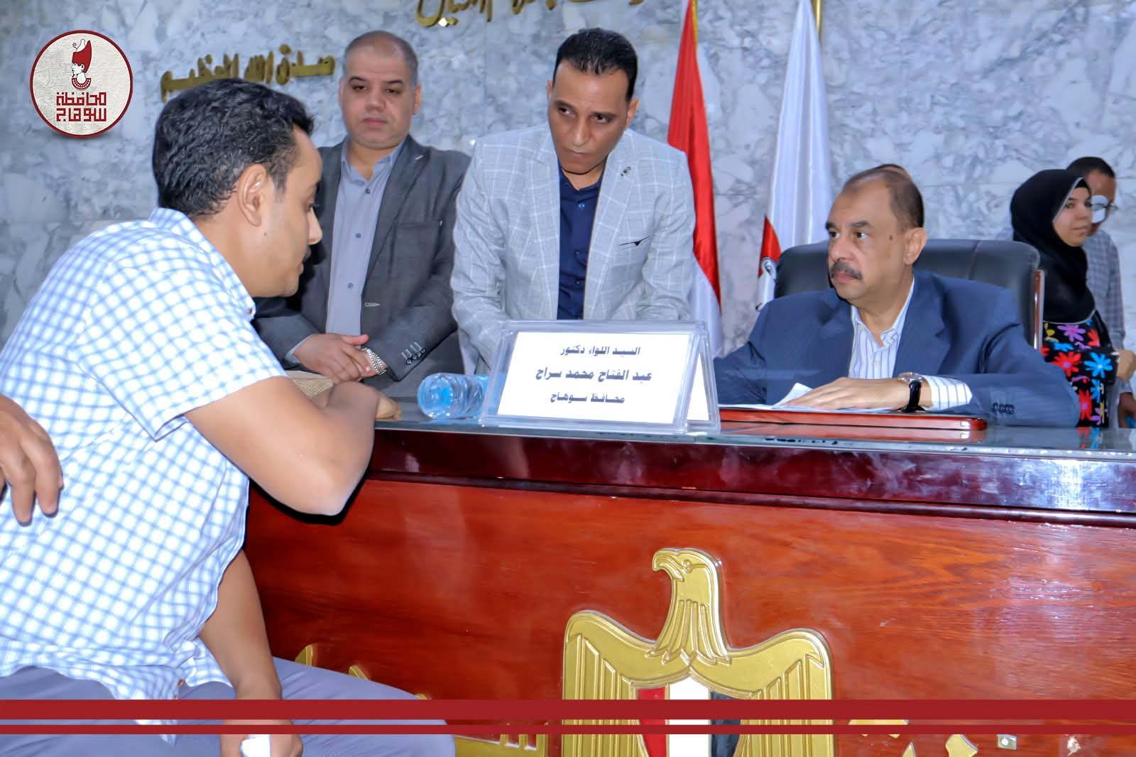 محافظ سوهاج يعقد اللقاء الجماهيري الأسبوعي للاستماع إلى شكاوى وطلبات المواطنين