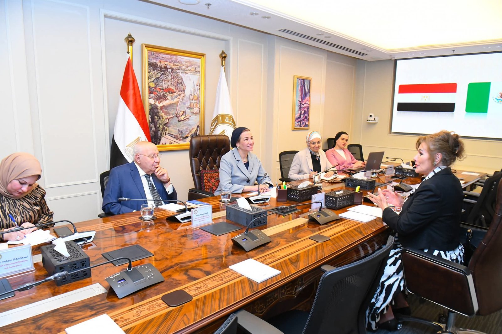 وزيرة البيئة تستقبل سفيرة المكسيك بمصر لبحث سبل التعاون