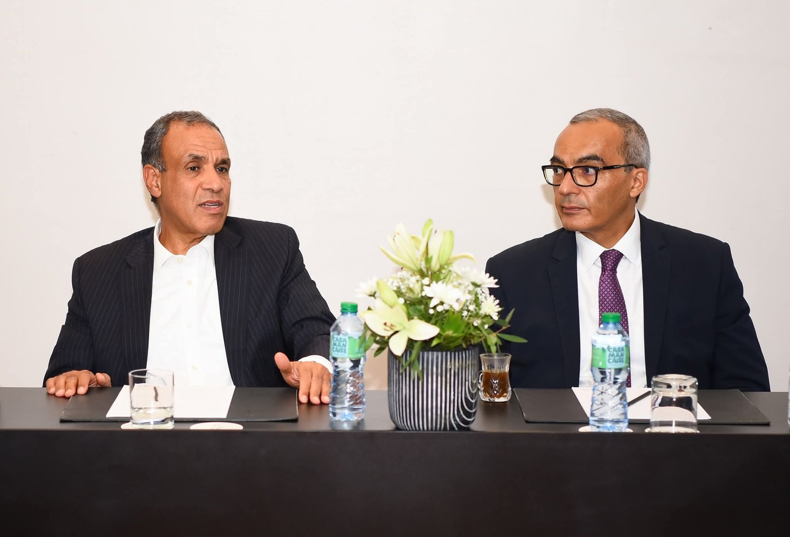 وزير الخارجية والهجرة يلتقي بأعضاء الجالية المصرية في السنغال