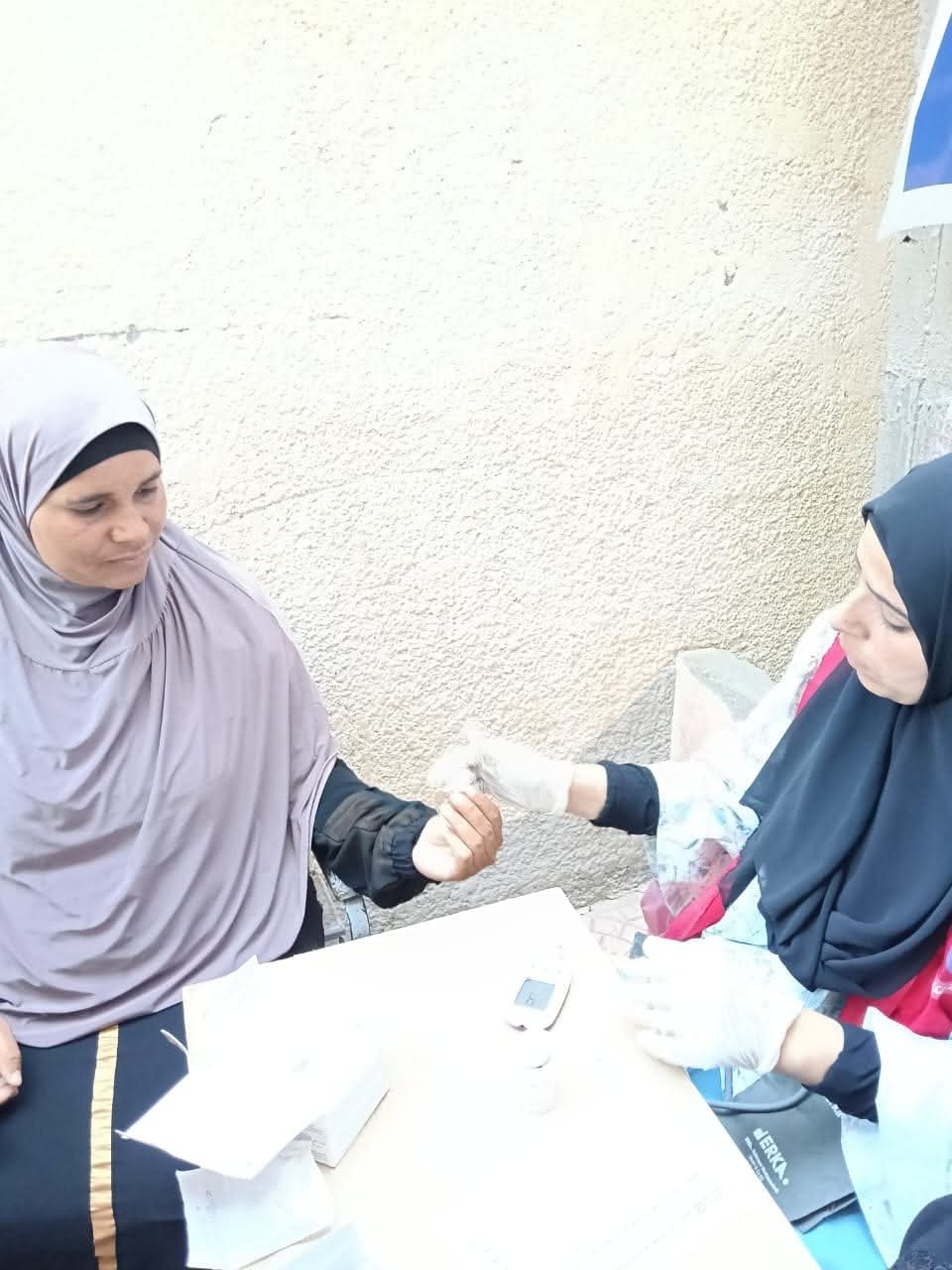 «الصحة»: حملة «100 يوم صحة» قدّمت 15 مليون و616 ألف خدمة طبية مجانية خلال أحد عشر يوما