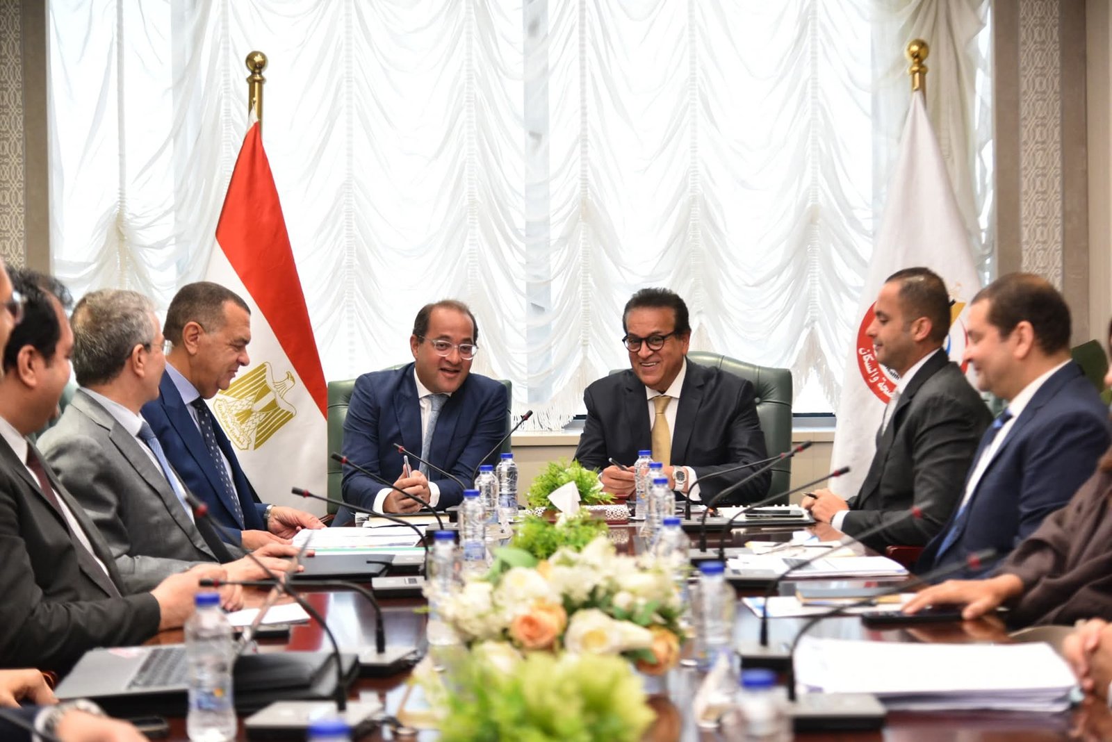 وزير الصحة يبحث سُبل استدامة تمويل التأمين الصحي الشامل ومقترحات تعديل المساهمة التكافلية