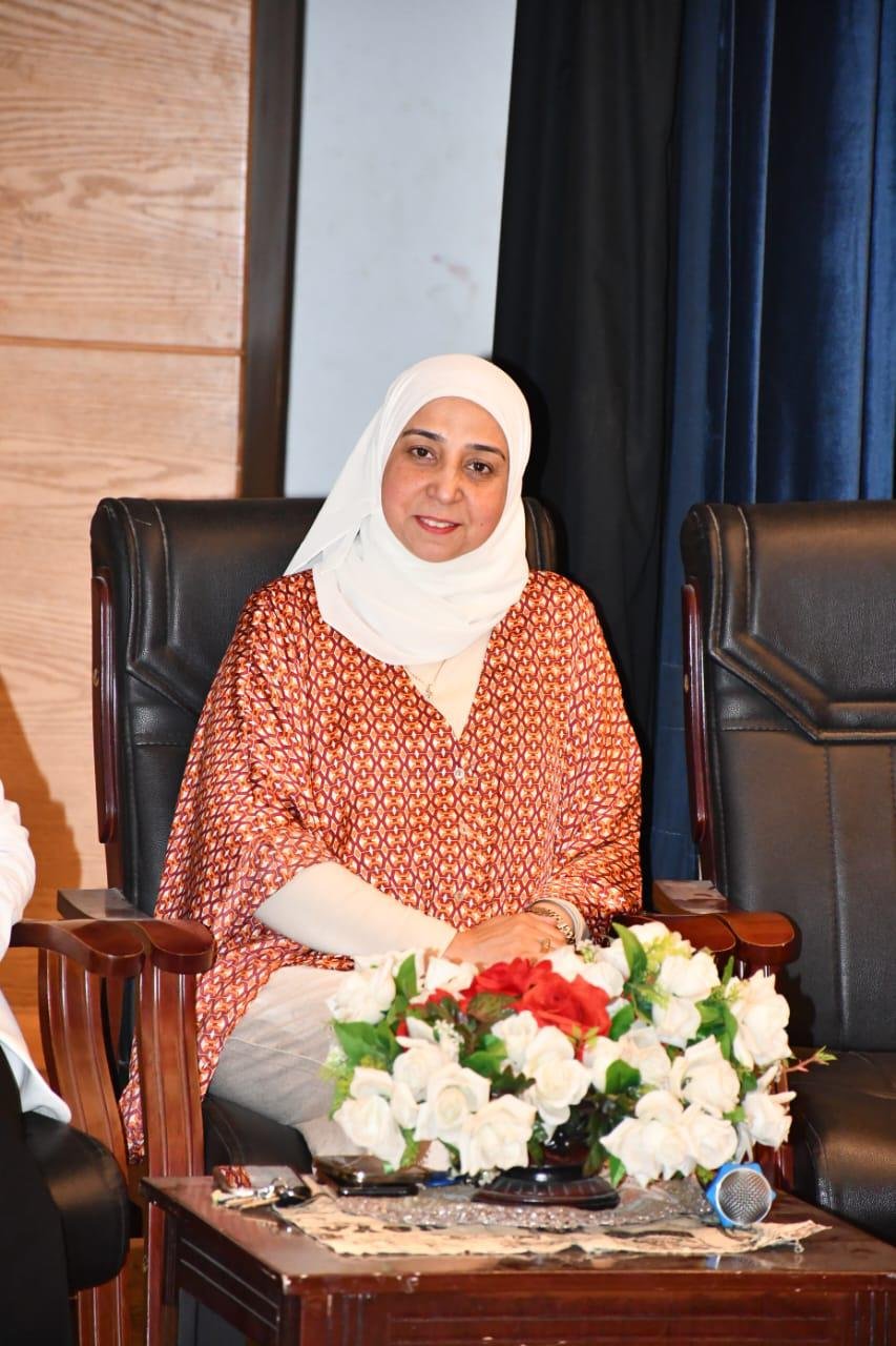 تجديد تعيين د.هبه بركات وكيلاً لكلية البنات بجامعة عين شمس