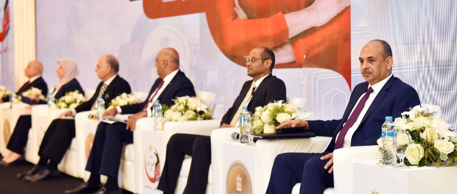 رئيس البورصة المصرية يشارك في النسخة السادسة من مؤتمر المصريين بالخارج 2025