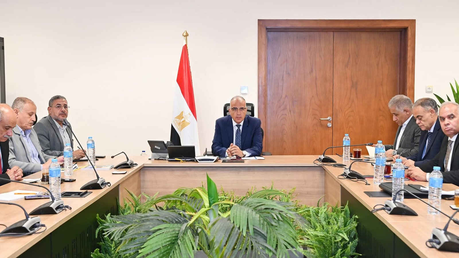 وزير الري يتابع حالة الري بالمحافظات خلال فترة أقصى الاحتياجات المائية وموقف إيراد نهر النيل