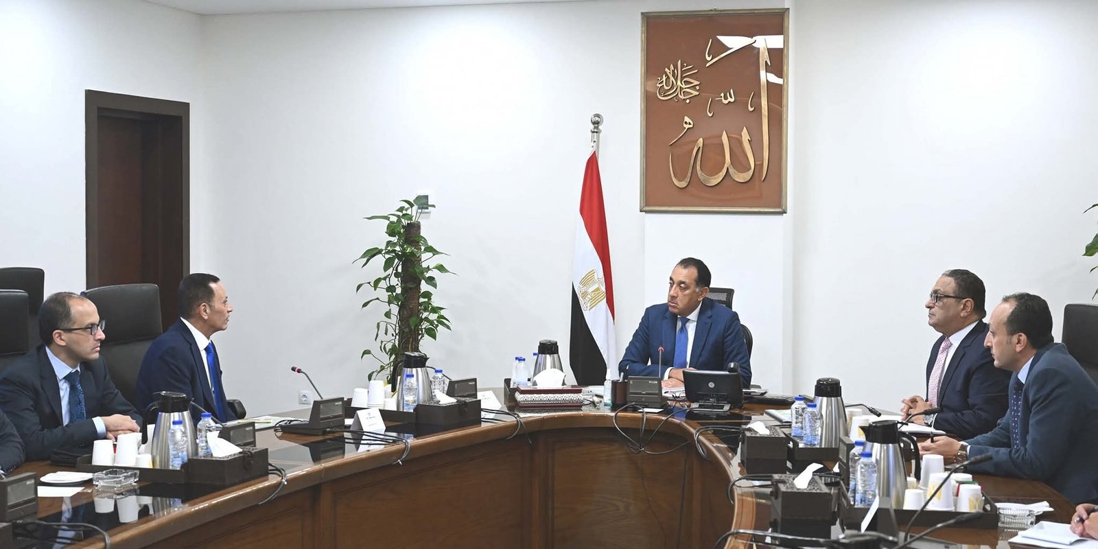 رئيس الوزراء يتابع موقف مشروعات ونشاط شركة “تنمية الريف المصري الجديد”