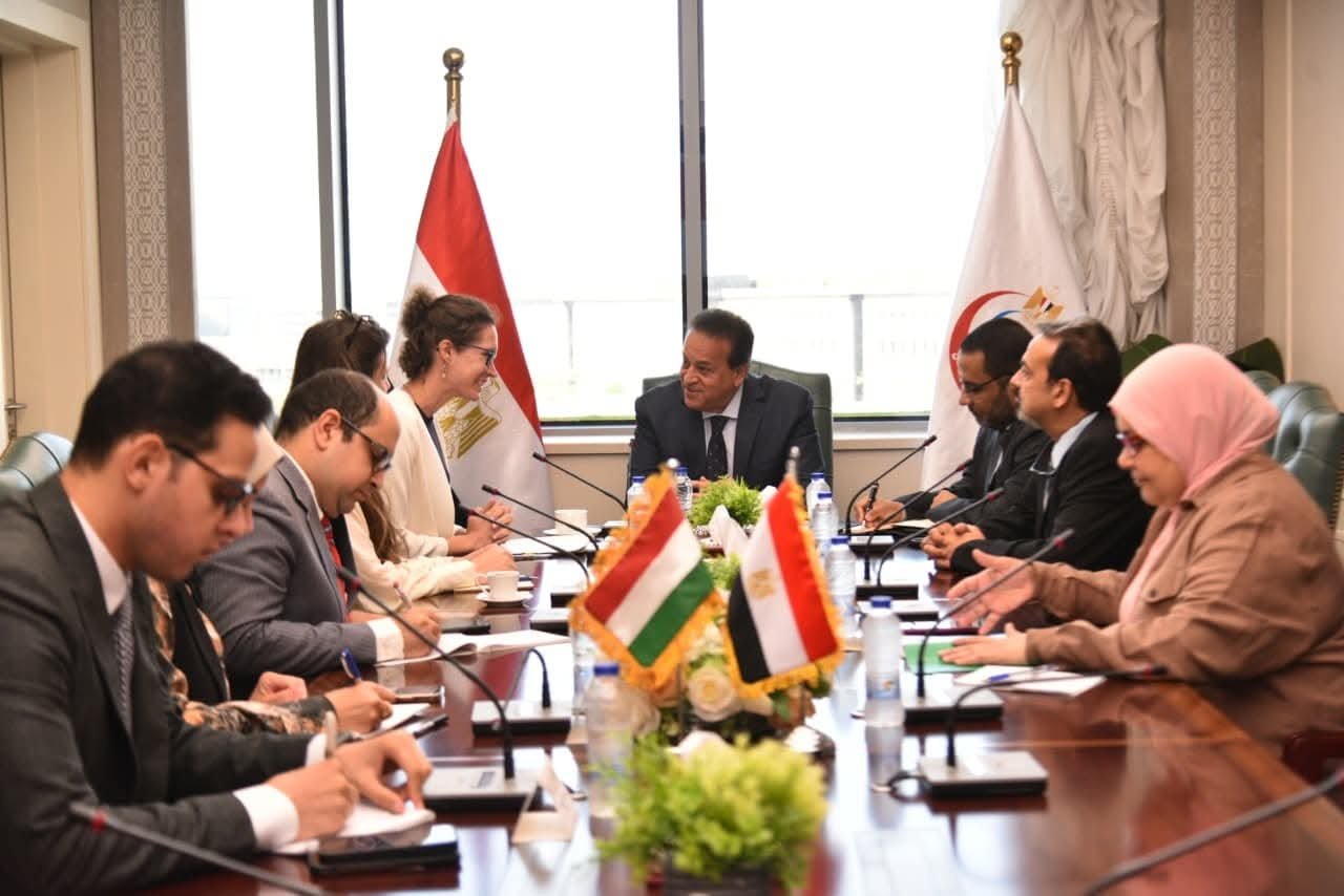 وزير الصحة يبحث تعزيز التعاون الصحي مع سفيرة المجر بالقاهرة