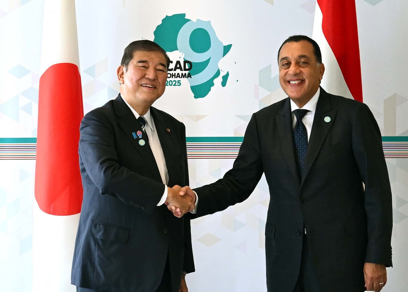 على هامش مشاركته في قمة “تيكاد ٩” رئيس الوزراء يلتقى رئيس وزراء اليابان