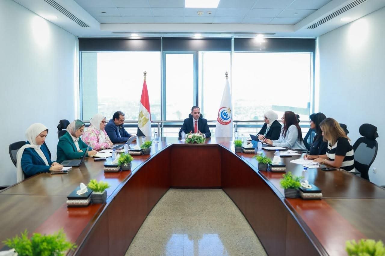 نائب وزير الصحة يناقش مع المعهد العربي لإعداد القيادات تعزيز وتطوير منظومة تدريب الكوادر البشرية في القطاع الصحي‎