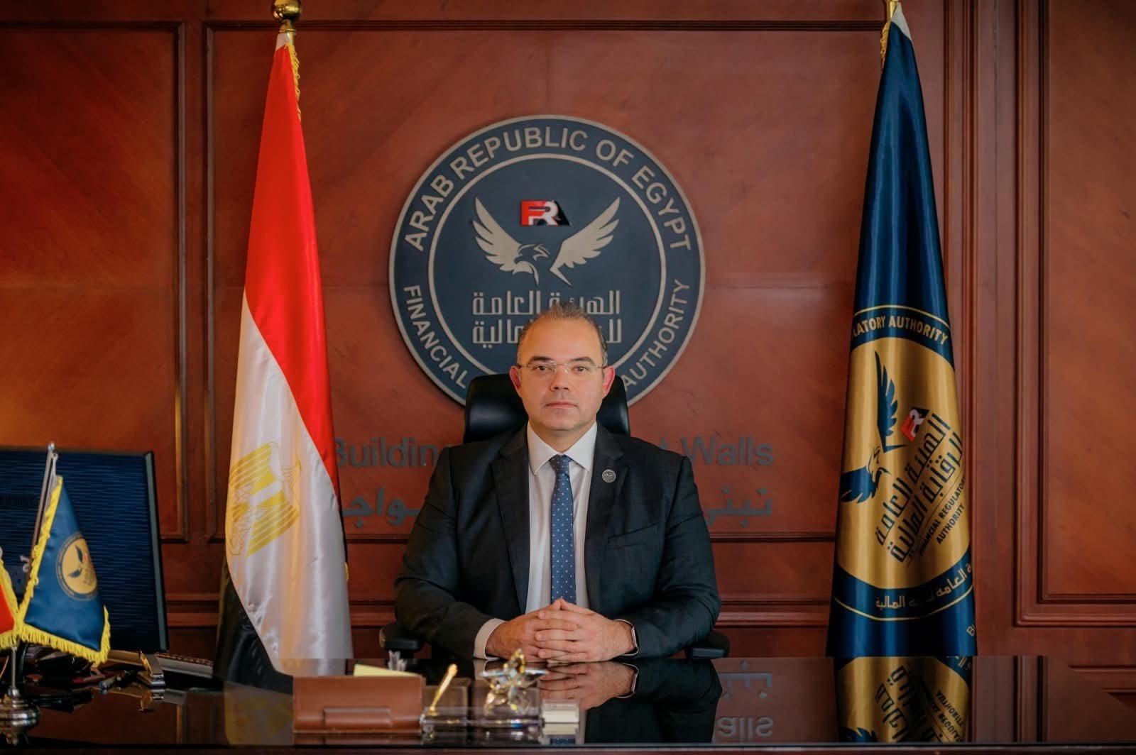 ‎رئيس هيئة الرقابة المالية يوجّه مجمعة التأمين بزيادة قيمة التعويضات إلى 75 ألف جنيه بدلًا من 30 ألف جنيه بصفة استثنائية