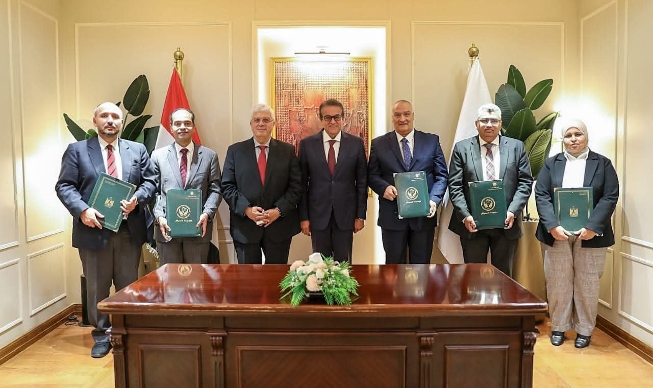 الصحة: توقيع 5 بروتوكولات تعاون لدعم الأطباء وتطوير سكنهم وبناء قدراتهم المهنية