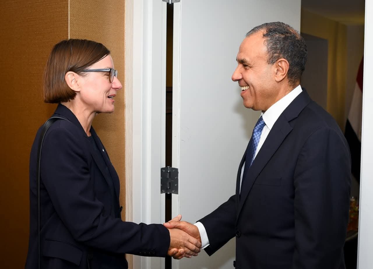 وزير الخارجية يلتقي مع رئيسة اللجنة الدولية للصليب الأحمر