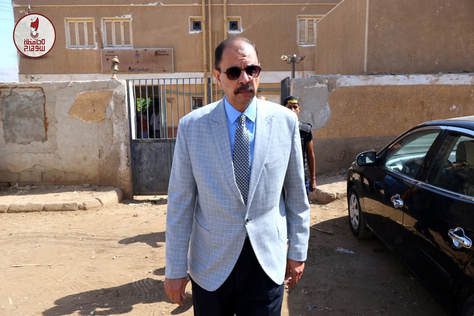 محافظ سوهاج يتفقد مستوى الخدمات المقدمة للمواطنين بعدد من المدارس والمصالح الحكومية بقريتي أبار الوقف وأبار الملك بأخميم