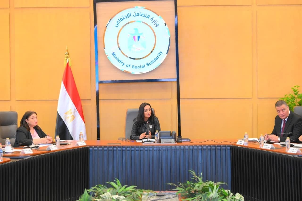 وزيرة التضامن الاجتماعي تترأس اجتماع اللجنة الدائمة للإشراف على منظومة عمل الرائدات الاجتماعيات
