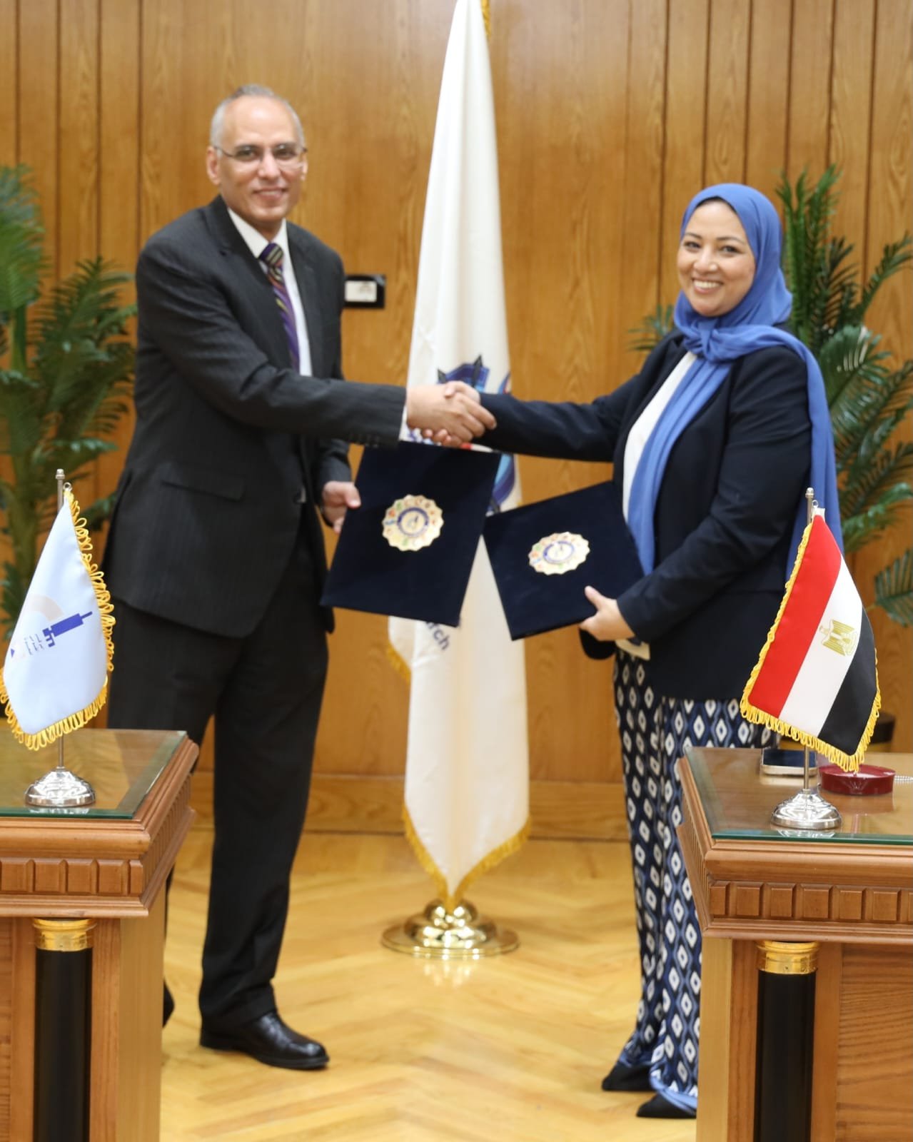 أكاديمية البحث العلمي والمركز القومي للبحوث يجددان بروتوكول التعاون المشترك