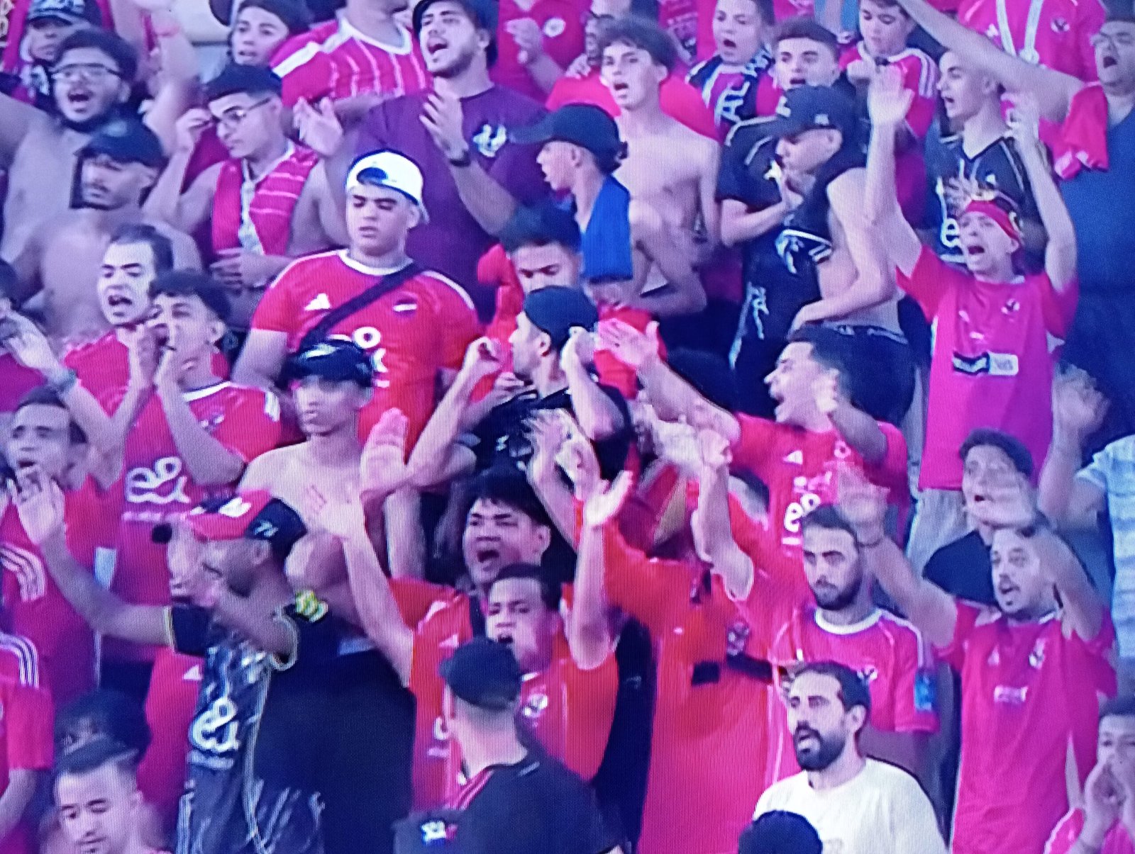 الاهلي يواصل الانتصارات ويسقط الحدود