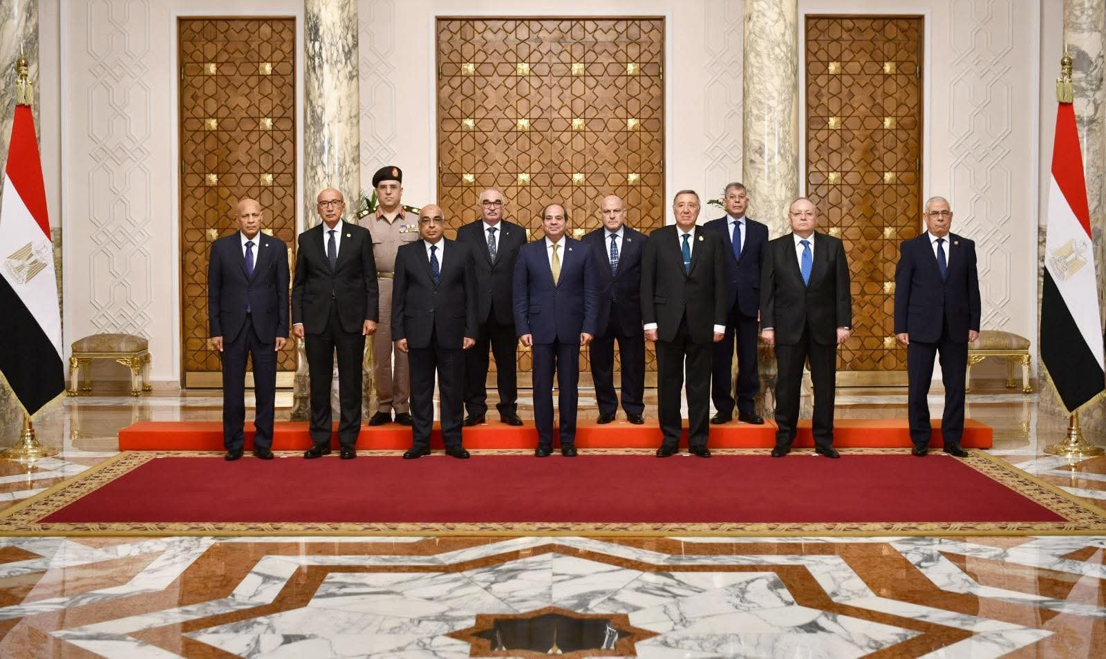 “الرئيس السيسي يستقبل أعضاء المجلس الأعلى للجهات والهيئات القضائية”.