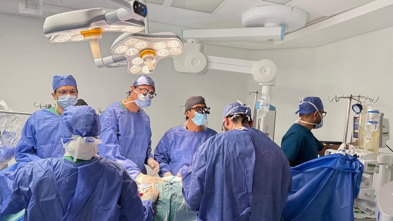 لأول مرة بمستشفيات هيئة الرعاية الصحيةنجاح أول جراحة قلب مفتوح بالتدخل المحدود باستخدام المنظار الجراحي داخل مستشفى النصر التخصصي ببورسعيد