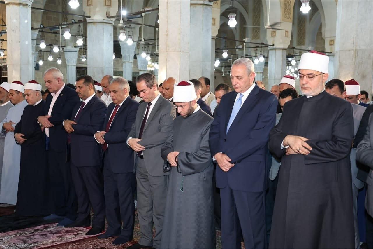 محافظ الغربية يستقبل وزير الأوقاف ومفتي الجمهورية ورئيس الهيئة الوطنية للإعلام ويؤدون صلاة الجمعة بالمسجد الأحمدي