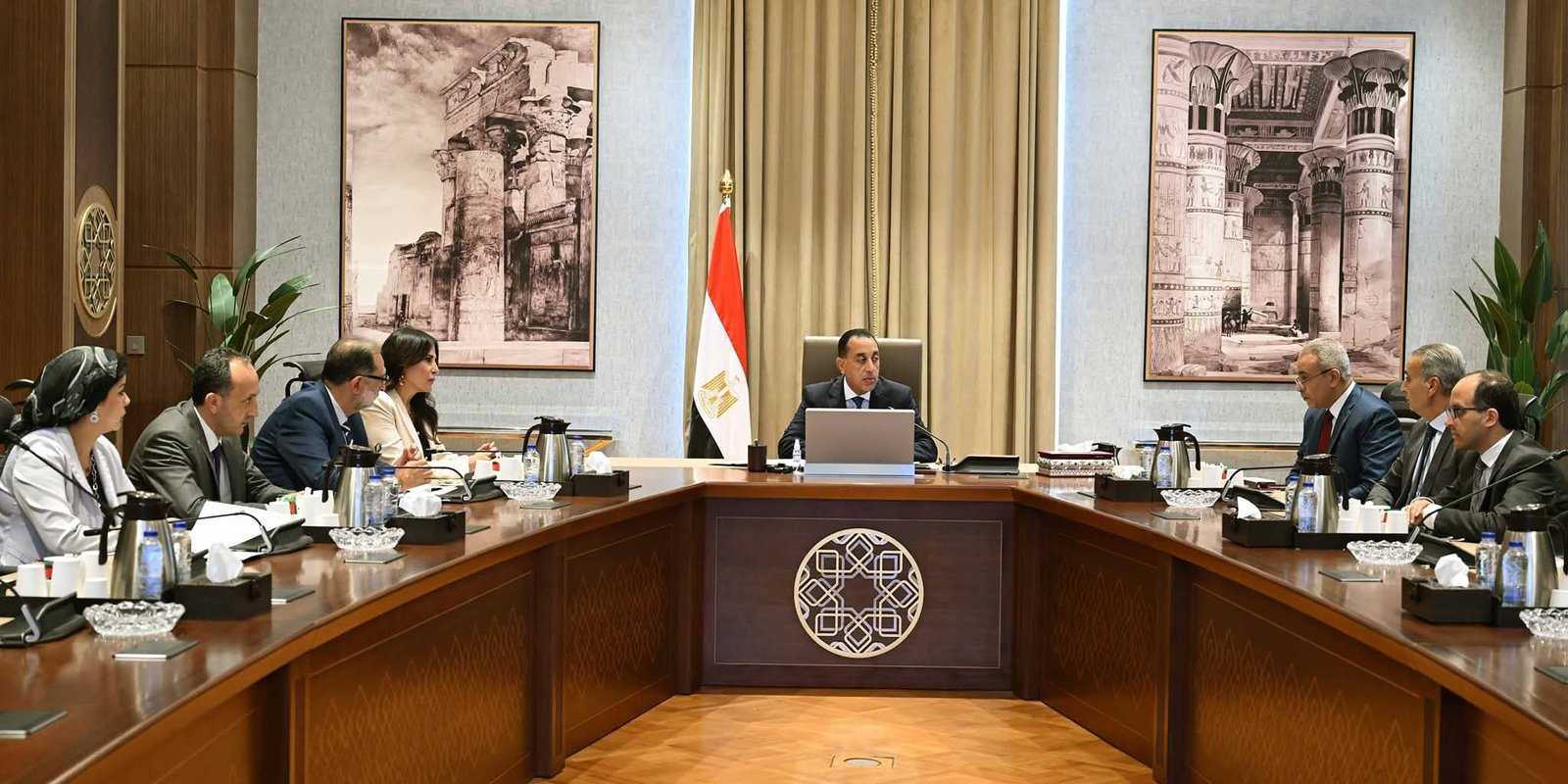 رئيس الوزراء يتابع آليات وضوابط فحص ومراقبة السلع والمنتجات