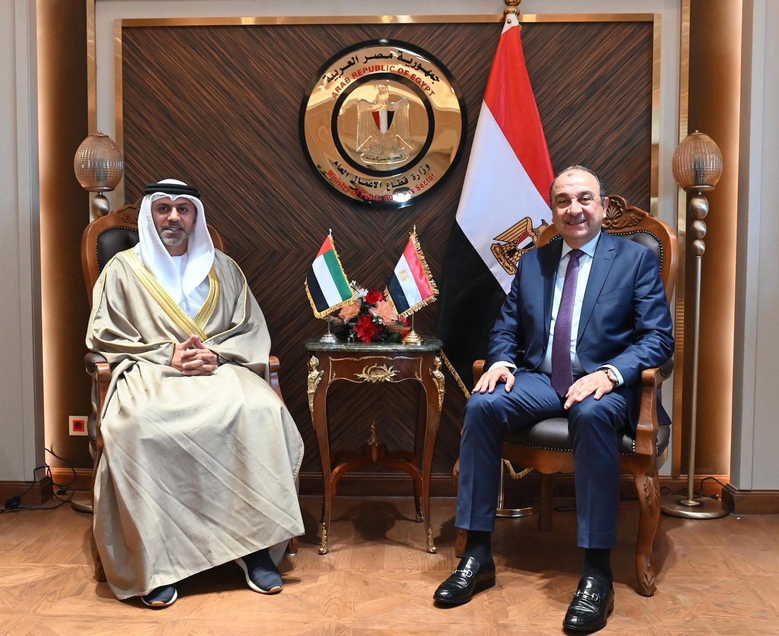 وزير قطاع الأعمال العام يستقبل سفير الإمارات الجديد بالقاهرة ويؤكد عمق العلاقات الأخوية والاقتصادية بين البلدين
