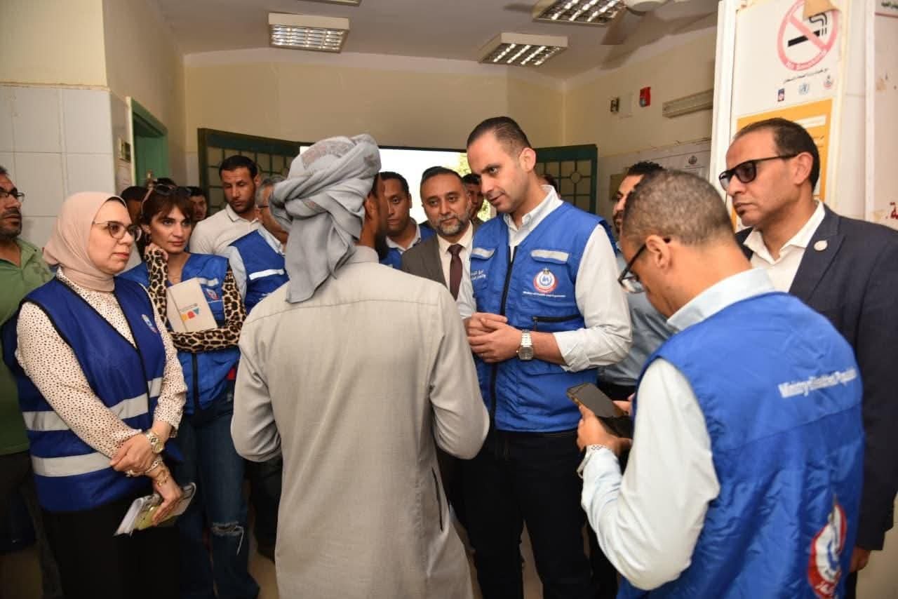نائب وزير الصحة يتفقد مستشفى ووحدة طب أسرة بئر العبد لمتابعة جودة الخدمات الطبية ودعم المنظومة الصحية بشمال سيناء