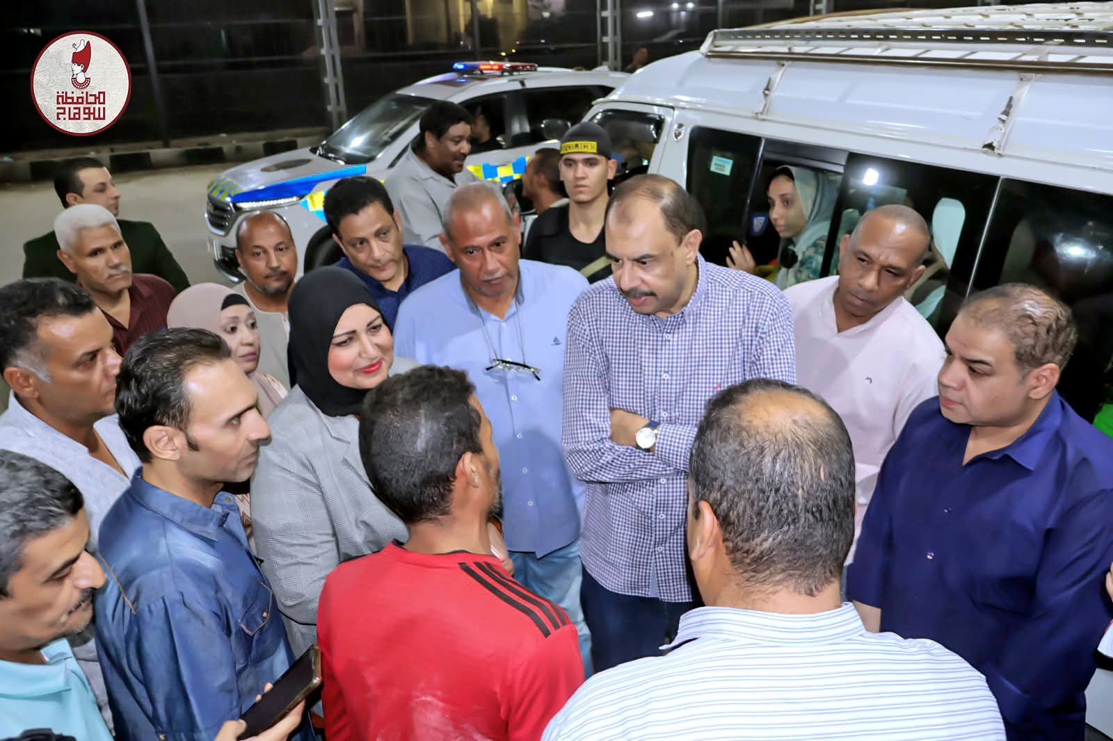 محافظ سوهاج يتفقد عددا من المواقف العامة لمتابعة الوضع ومدى الإلتزام بالتعريفة الجديدة وخطوط السير