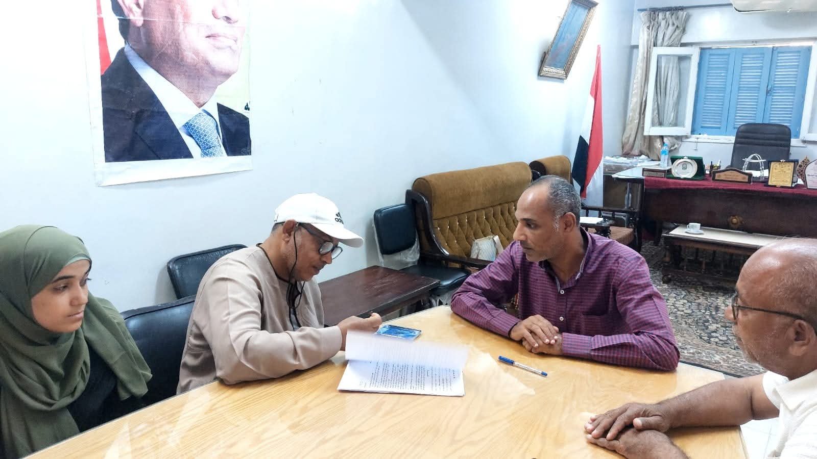 استجابة سريعة من وزير العمل لتوفير فرصة عمل لإحدى الفتيات من ذوي الهمم بالأقصر