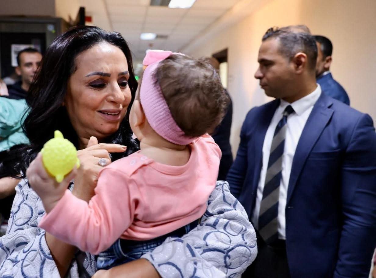 وزيرة التضامن الاجتماعي تتابع أعمال الإدارة العامة للرعاية المؤسسية والأسرية.. وتشهد إجراءات تسليم الأطفال لأسر بديلة كافلة