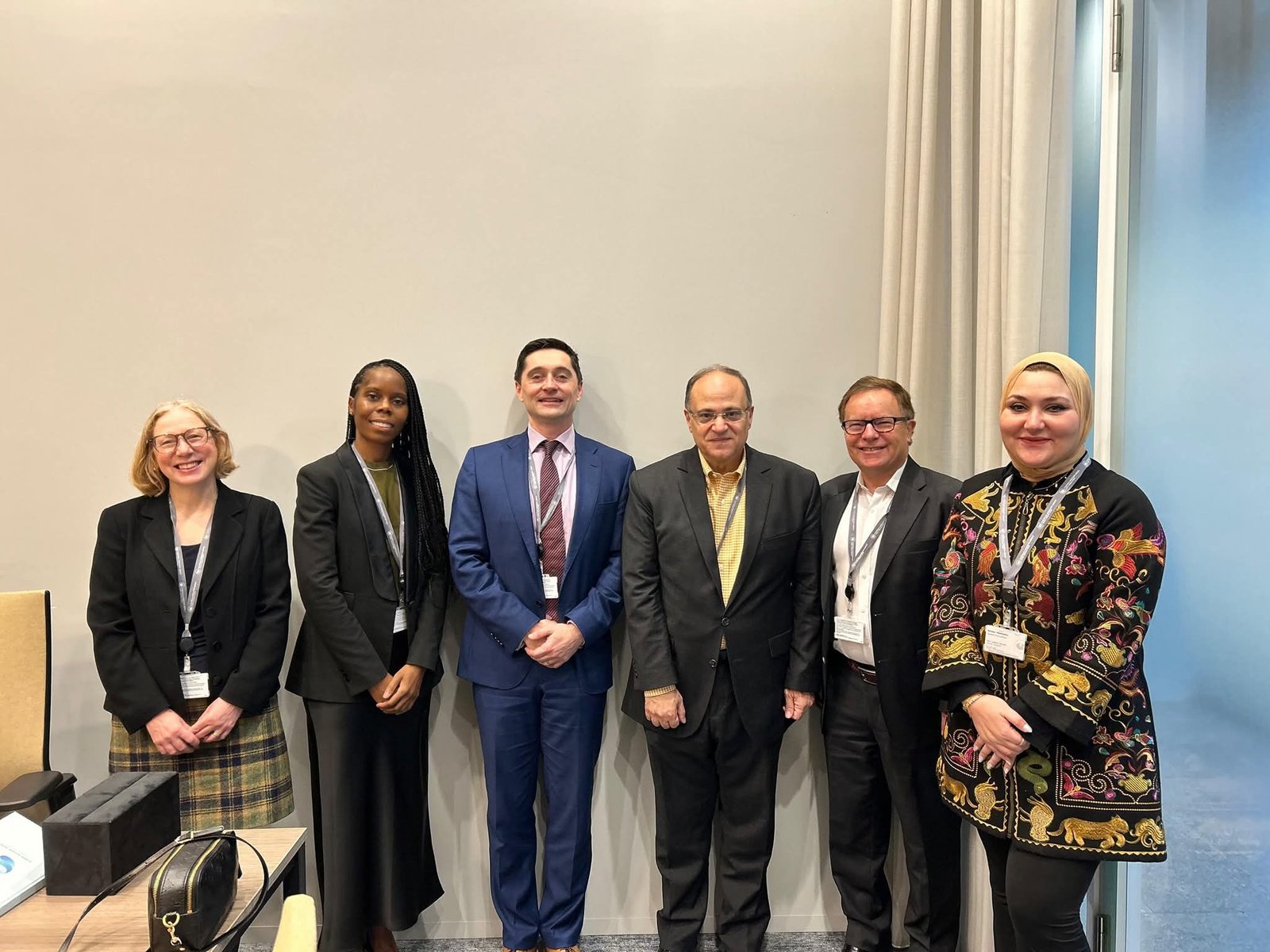 هيئة الدواء المصرية تبحث مع وكالة تنظيم الأدوية البريطانية سبل تعزيز التعاون التنظيمى