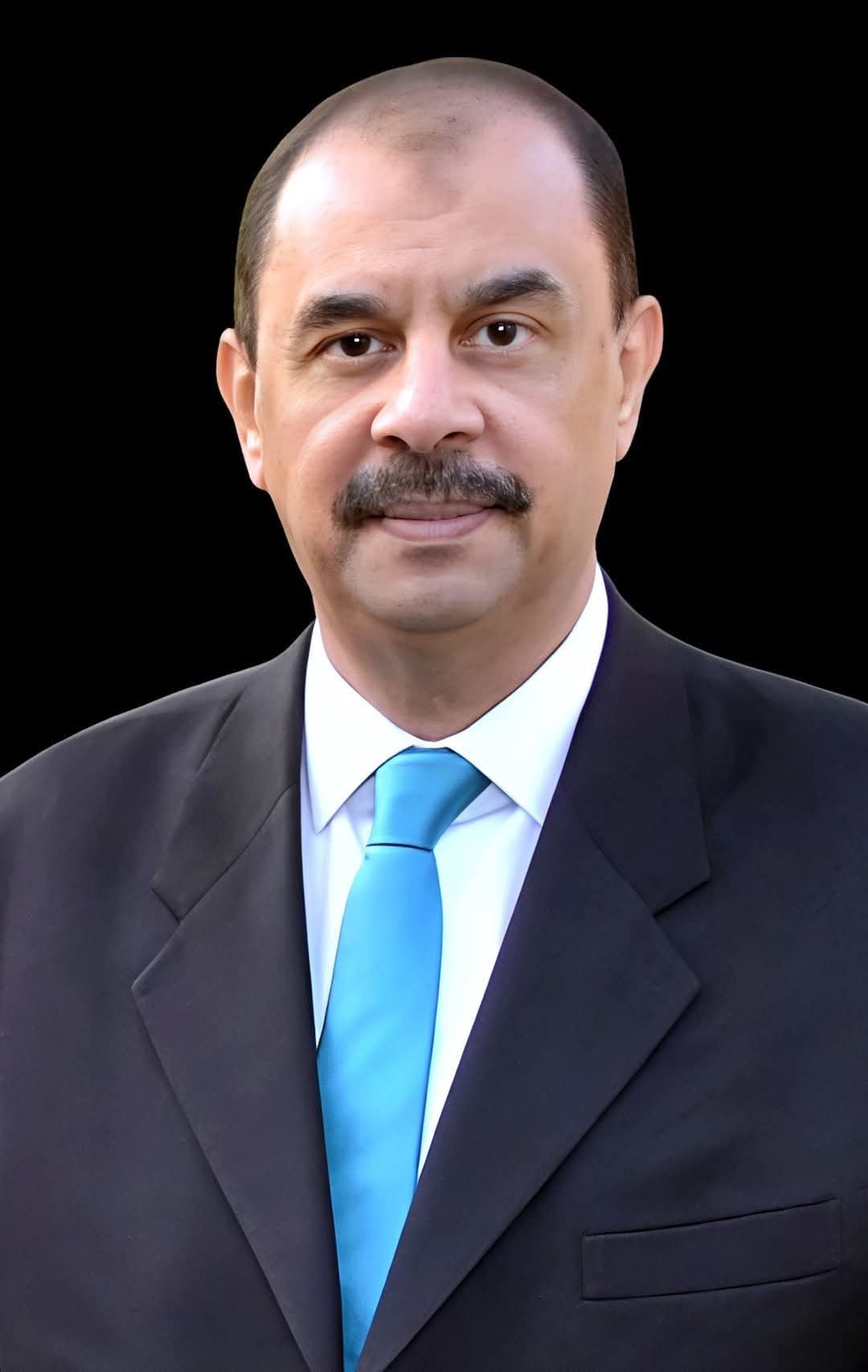 محافظ سوهاج يعلن عن توفير شاشات عملاقة لنقل احتفالية افتتاح المتحف المصري الكبير بالميادين والمناطق الحيوية بنطاق المحافظة