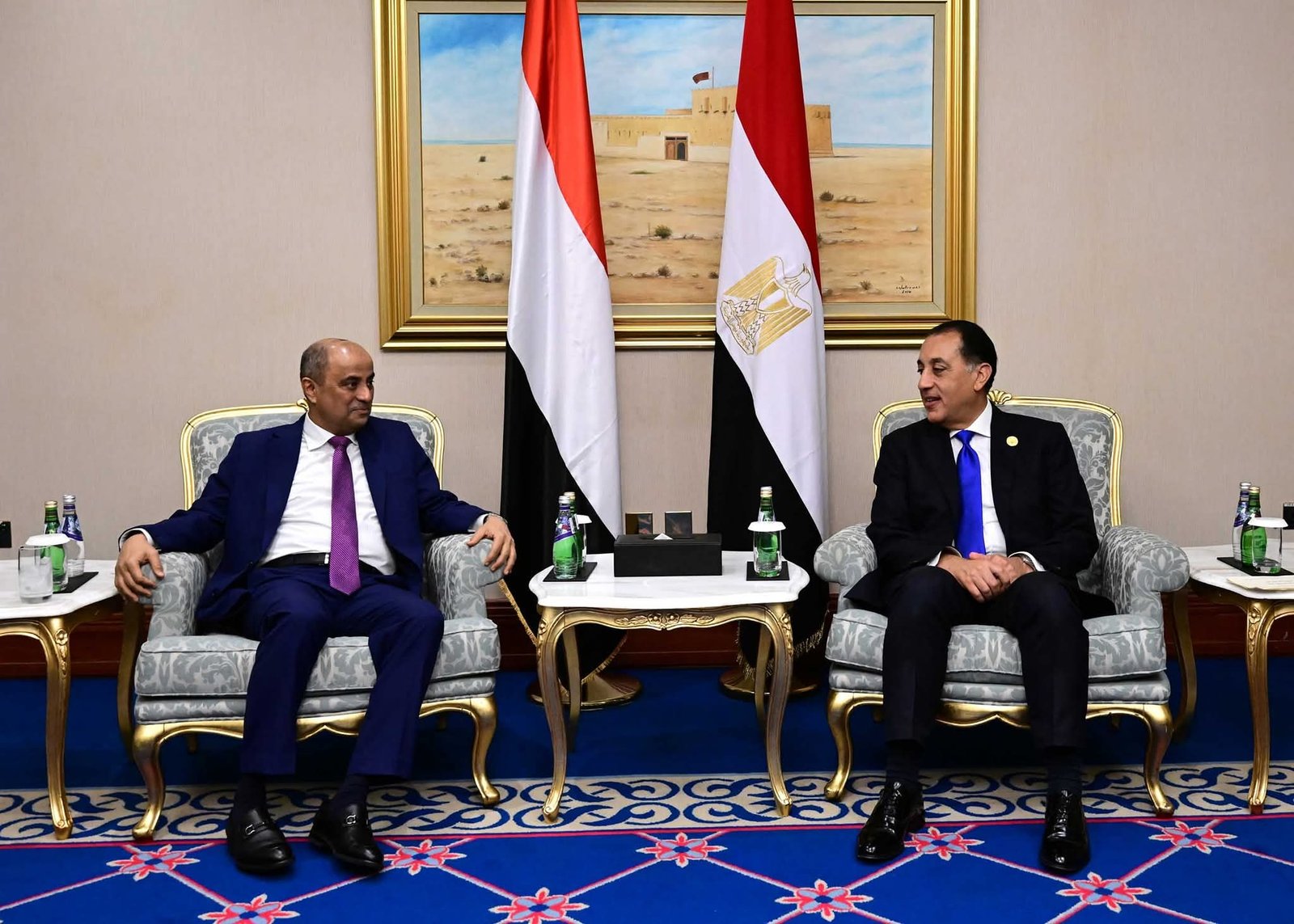 رئيس الوزراء يلتقي رئيس مجلس الوزراء اليمني