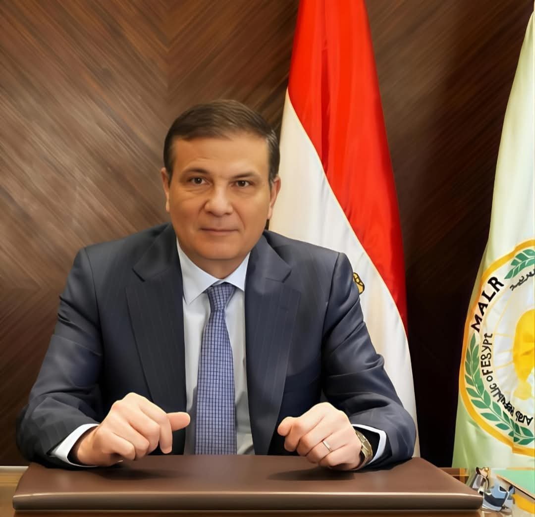 وزير الزراعةتحصين أكثر من 1.2 مليون رأس حتى الآن بواقع 2.4 مليون جرعة للحمى القلاعية والوادي المتصدع