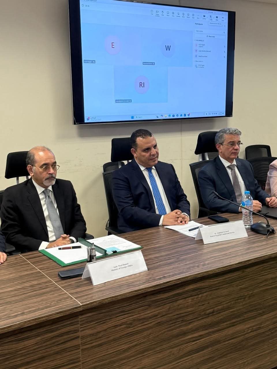 اجتماع مصري–بريطاني رفيع المستوى لزيادة الصادرات الزراعية وتحضيرًا لرفع العلاقات إلى شراكة استراتيجية