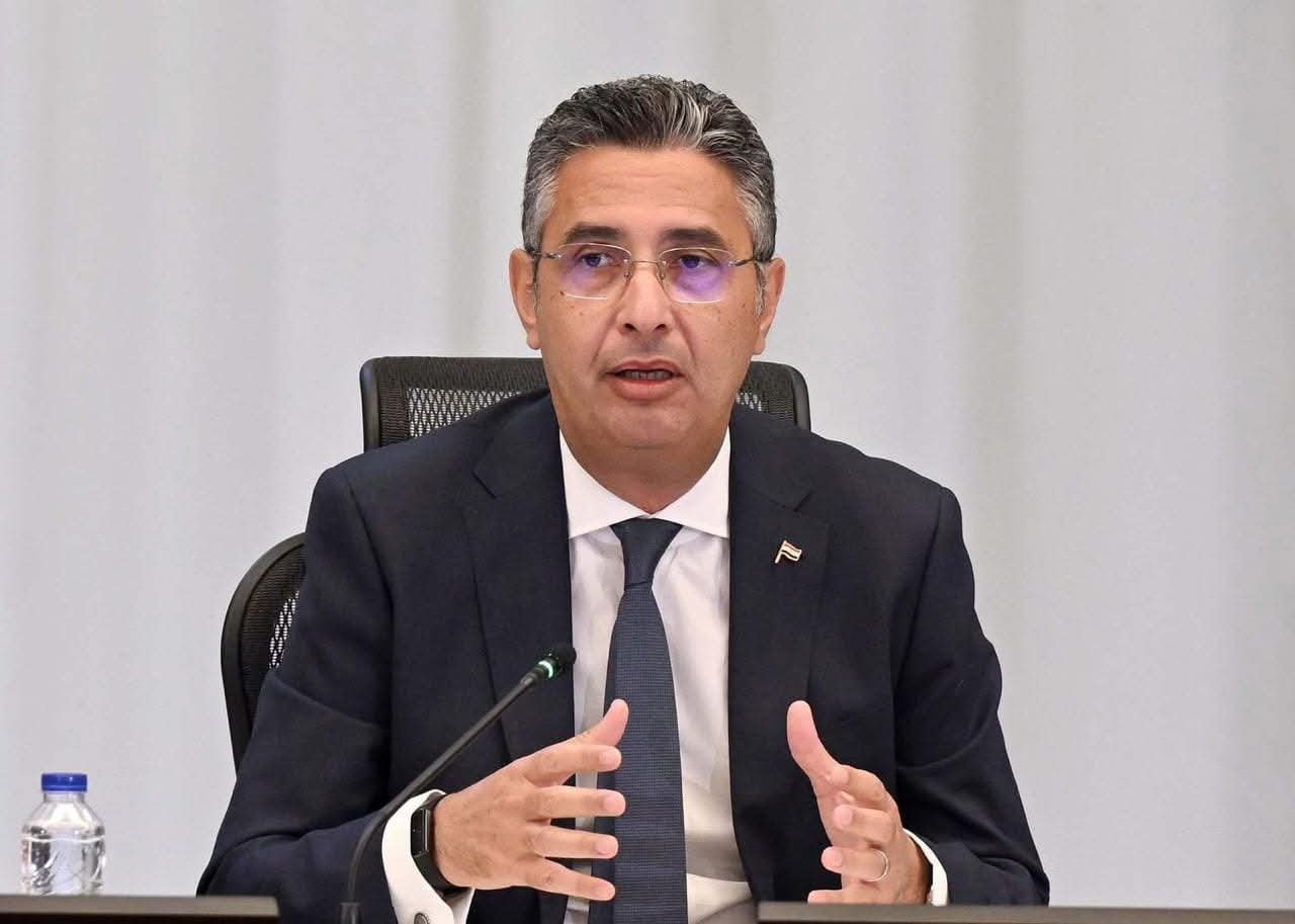 وزير التموين والتجارة: توافر السكر الحر بالمجمعات الاستهلاكيةوضخ كميات كبيرة لضمان استقرار الأسواق