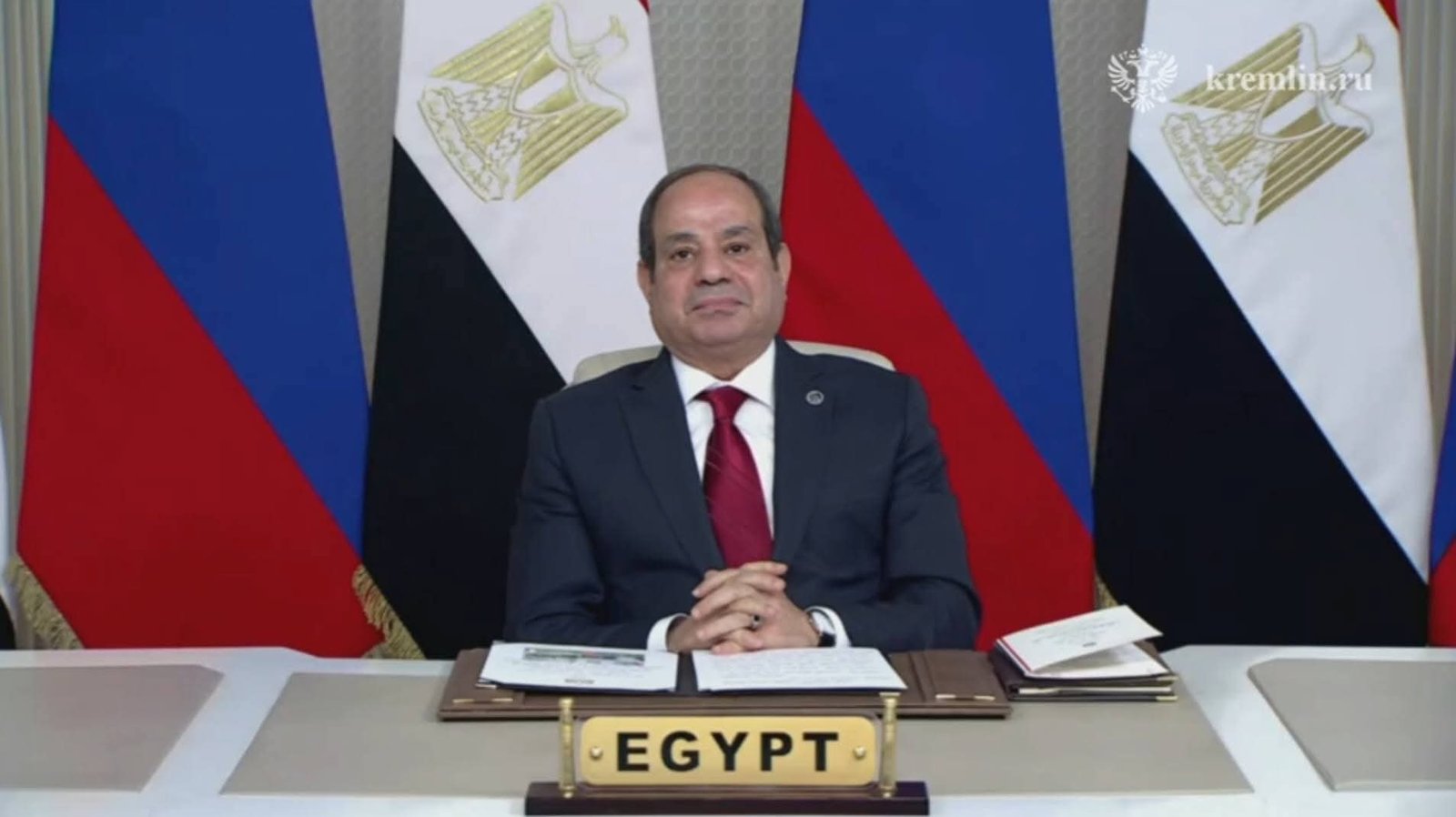 بوتين والرئيس السيسي يشاركان في صيغة الفيديو كونفرنس حفل تركيب سكن مفاعل اول وحدة كهرباء مصرية الضبع NPP