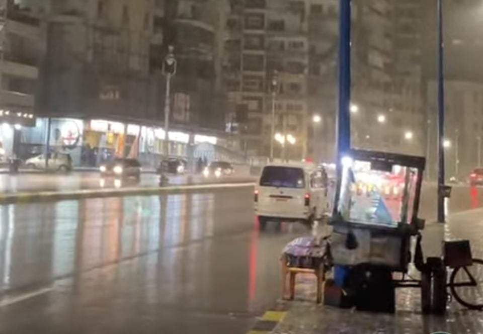 طوارئ بغرف عمليات المرور تحسبا لسقوط أمطار على الطرق السريعة