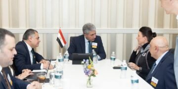 وزير السياحة والآثار يعقد سلسلة من اللقاءات المهنية مع عدد من منظمي الرحلات بالسوق الأمريكي 