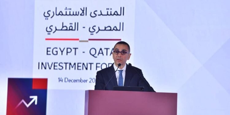 وزير الاستثمار والتجارة الخارجية يفتتح فعاليات منتدى الأعمال المصري القطري