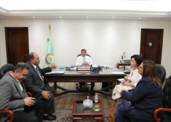 وزير الزراعة يطلق شراكة موسعة مع المجتمع المدني لمكافحة انتشار كلاب الشوارع وتعزيز برامج التعقيم والتحصين