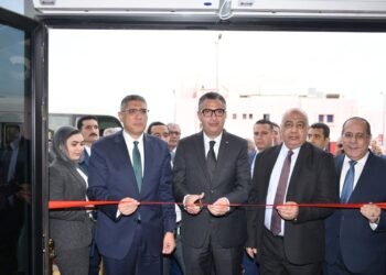وزير التموين ومحافظ الجيزة ورئيس مدينة الإنتاج الإعلامي يفتتحون الفرع الرابع لمنافذ «كاري أون» بمقر المدينة